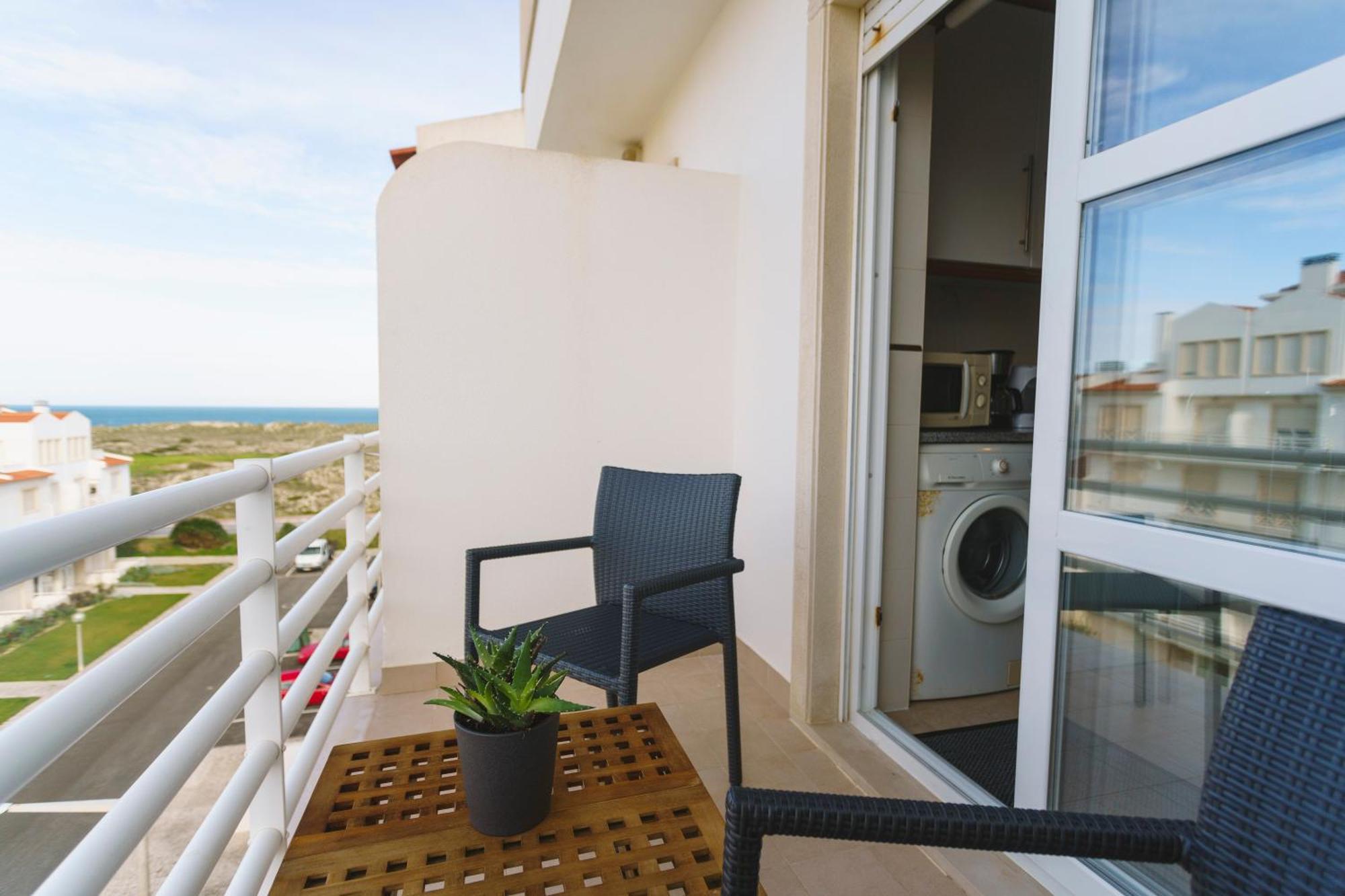 43 - Honu House Apartment Ferrel (Leiria)